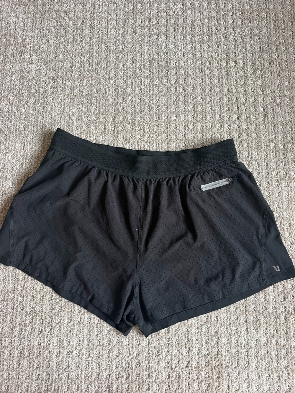 Vuori Black Athletic Shorts with Reflective Zip size large
